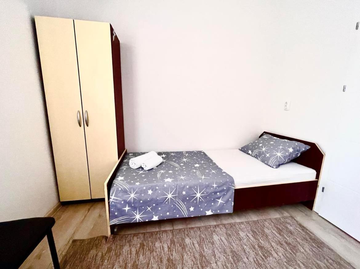 Apartment Adel Mostar Esterno foto