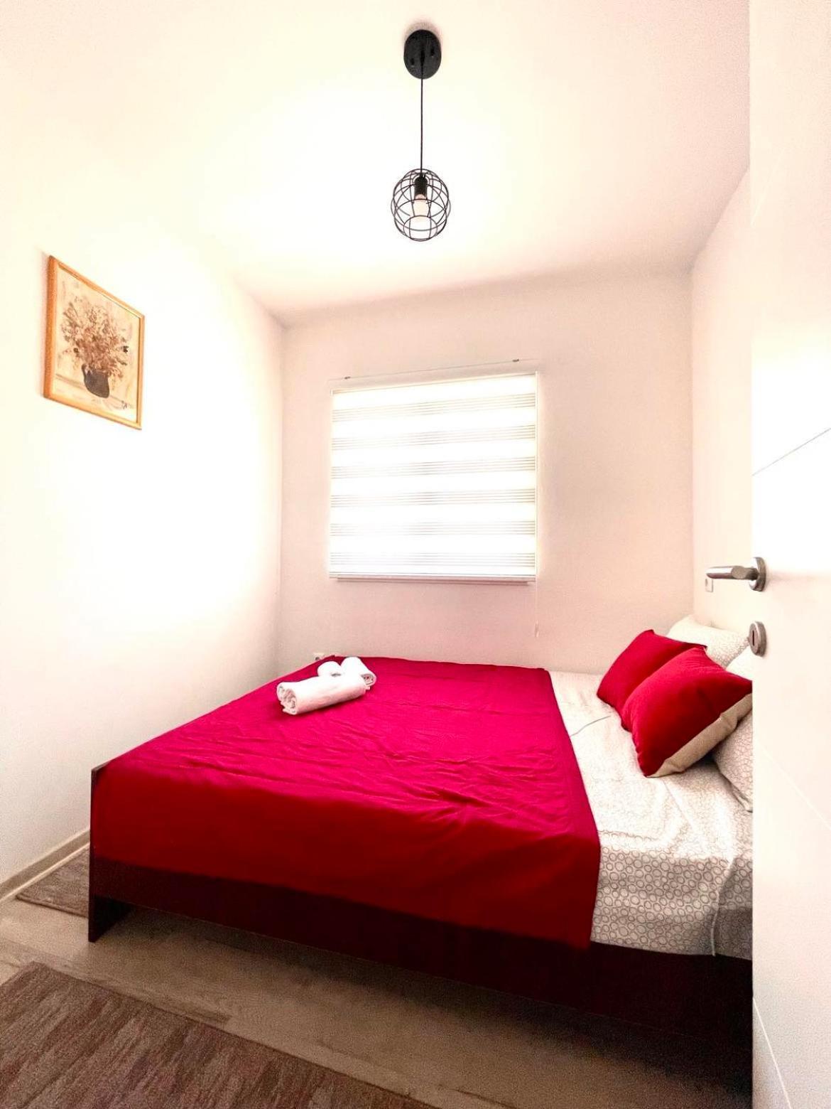 Apartment Adel Mostar Esterno foto