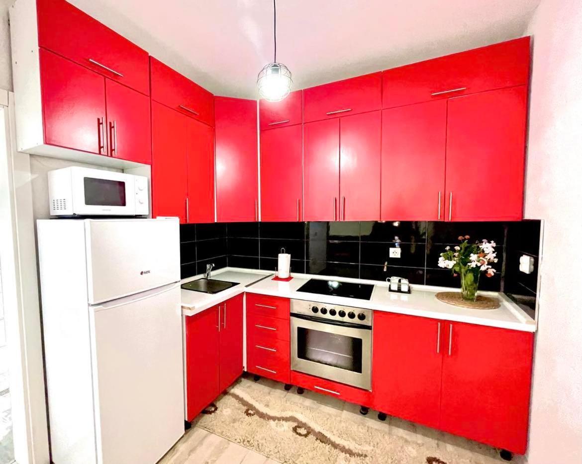 Apartment Adel Mostar Esterno foto